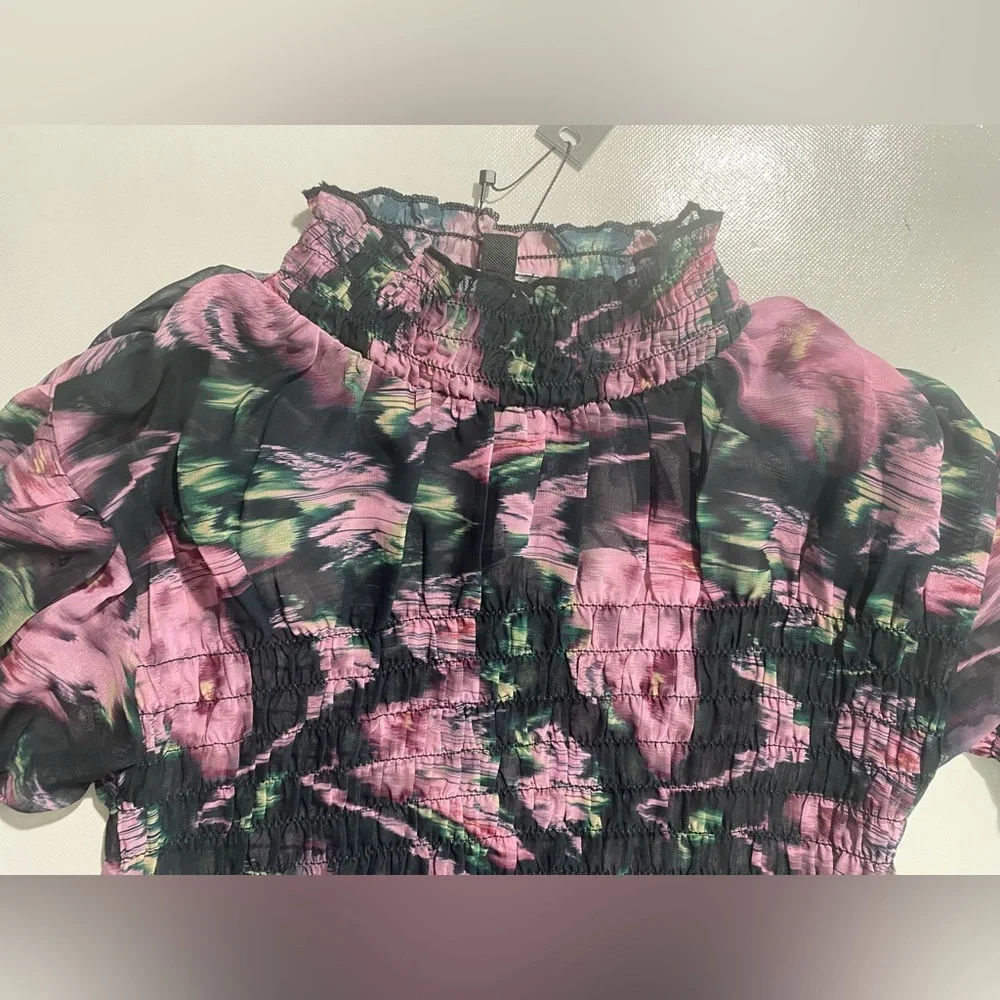 NEW Steve Madden Womens Presley Smocked Long Sleeve Top Blouse Rose $69 - Picture 6 of 10